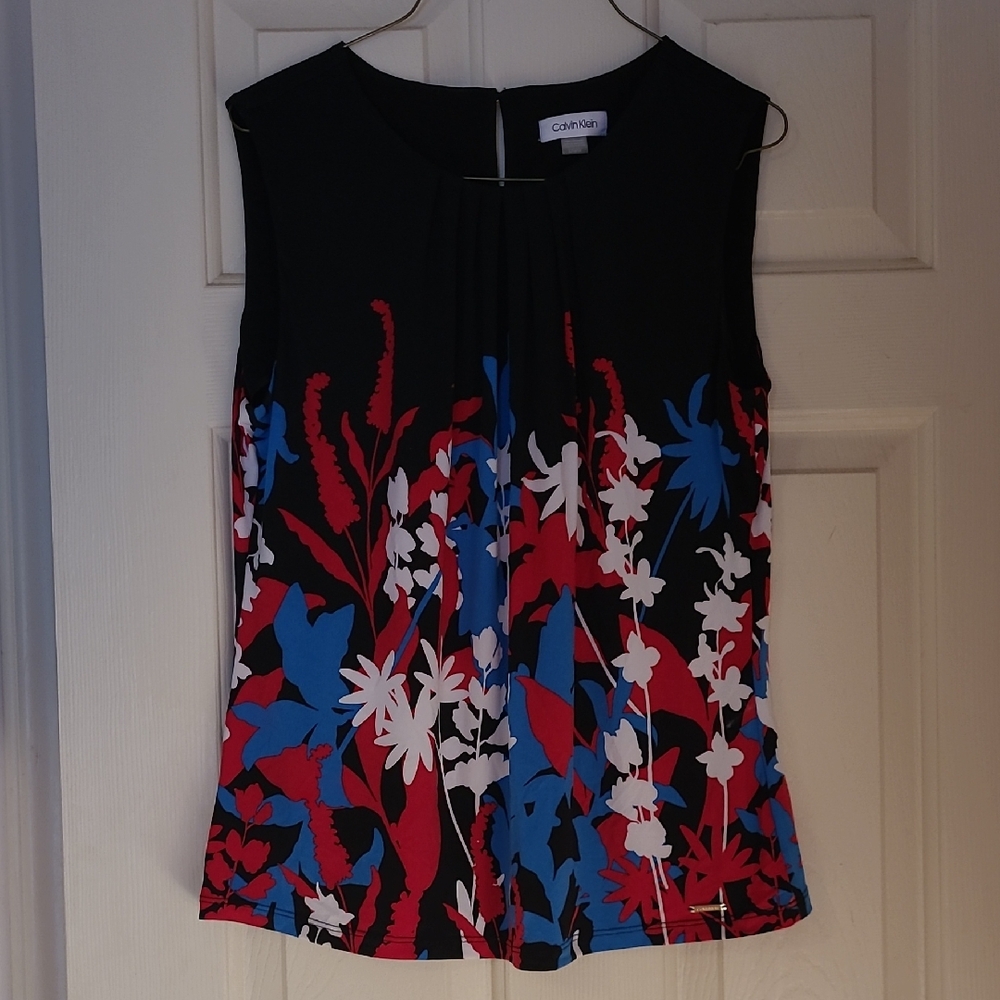 Calvin Klein Women's Sleeveless Floral Blouse - Black, Red, Blue